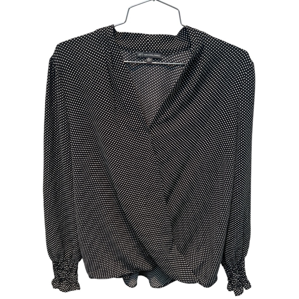 NEW Adrianna Papell Black and White Dotted Blouse Sz M